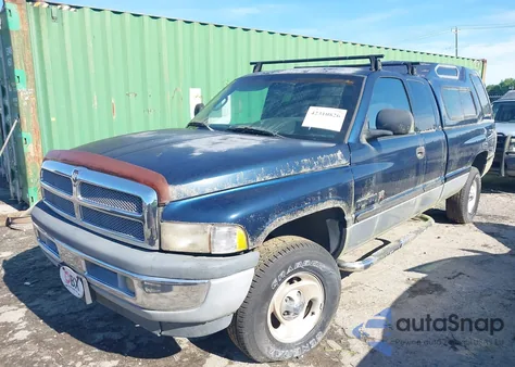 2001 Dodge Ram 1500 St z USA, uszkodzony, nr VIN 1B7HF13Y01J269068